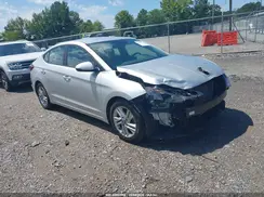 5NPD84LF2KH403694 2019 HYUNDAI ELANTRA