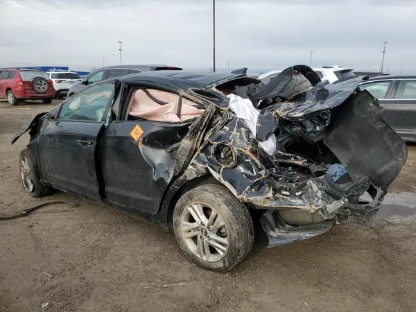 5NPD84LF2KH404330 2019 HYUNDAI ELANTRA - Image 2