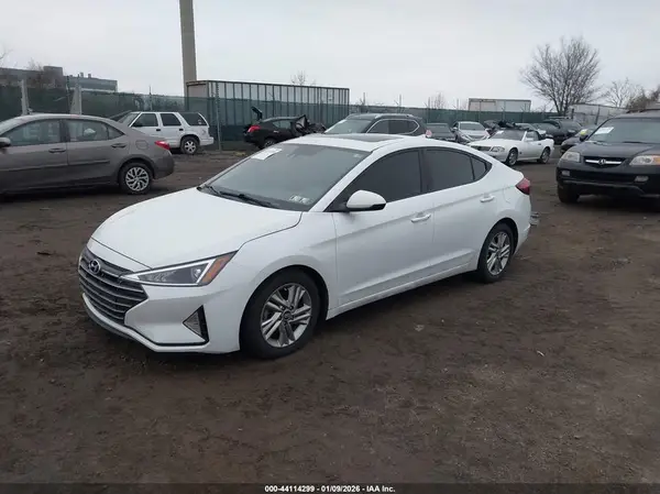 5NPD84LF2KH404991 2019 HYUNDAI ELANTRA - Image 2