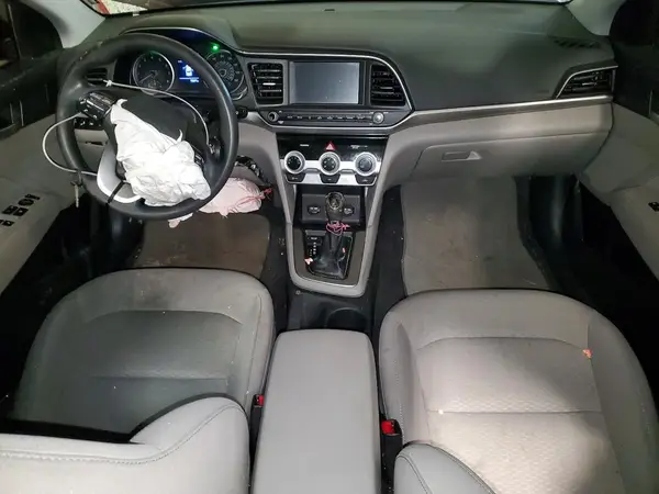 5NPD84LF2KH405865 2019 HYUNDAI ELANTRA - Image 8