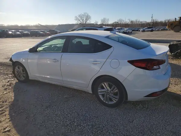 5NPD84LF2KH406756 2019 HYUNDAI ELANTRA - Image 2
