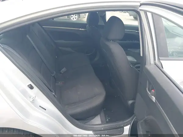 5NPD84LF2KH407163 2019 HYUNDAI ELANTRA - Image 8