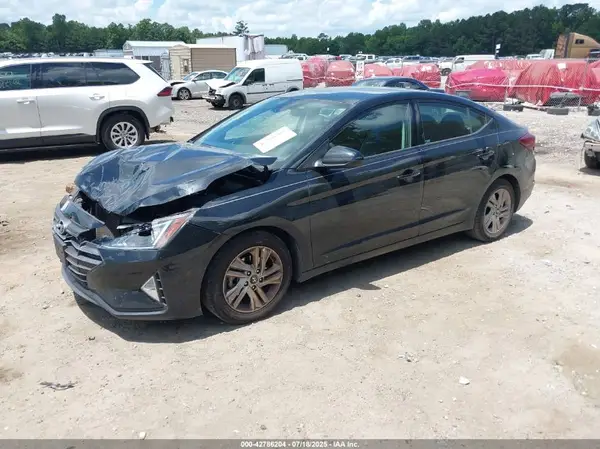 5NPD84LF2KH407471 2019 HYUNDAI ELANTRA - Image 2