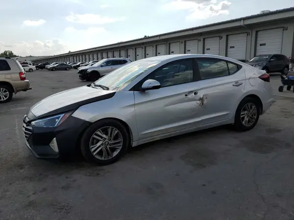 5NPD84LF2KH411116 2019 HYUNDAI ELANTRA - Image 1