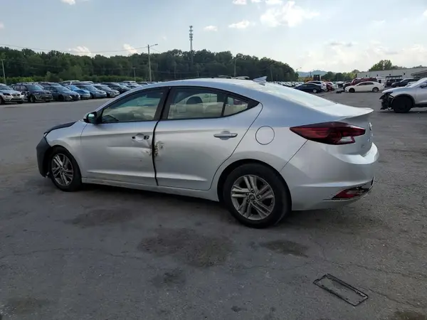 5NPD84LF2KH411116 2019 HYUNDAI ELANTRA - Image 2