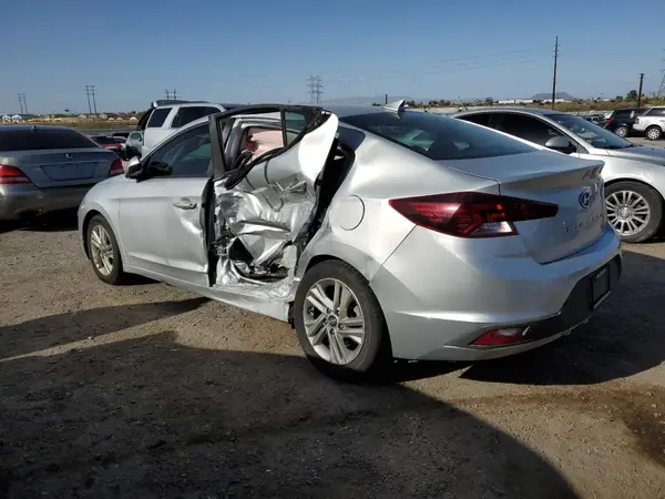 5NPD84LF2KH412315 2019 HYUNDAI ELANTRA - Image 2