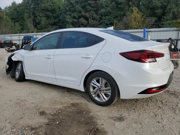 5NPD84LF2KH413450 2019 HYUNDAI ELANTRA - Image 2