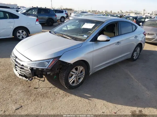 5NPD84LF2KH413934 2019 HYUNDAI ELANTRA - Image 2