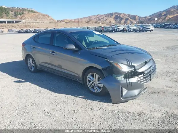 5NPD84LF2KH414825 2019 HYUNDAI ELANTRA - Image 1