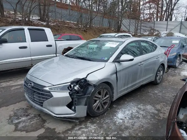 5NPD84LF2KH420883 2019 HYUNDAI ELANTRA - Image 2
