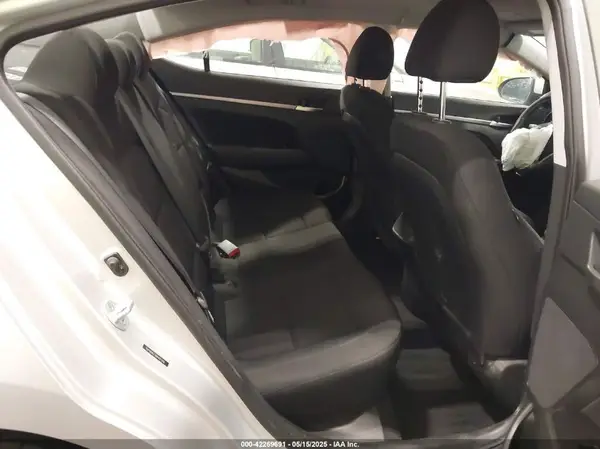 5NPD84LF2KH421550 2019 HYUNDAI ELANTRA - Image 8