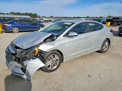 5NPD84LF2KH421791 2019 HYUNDAI ELANTRA