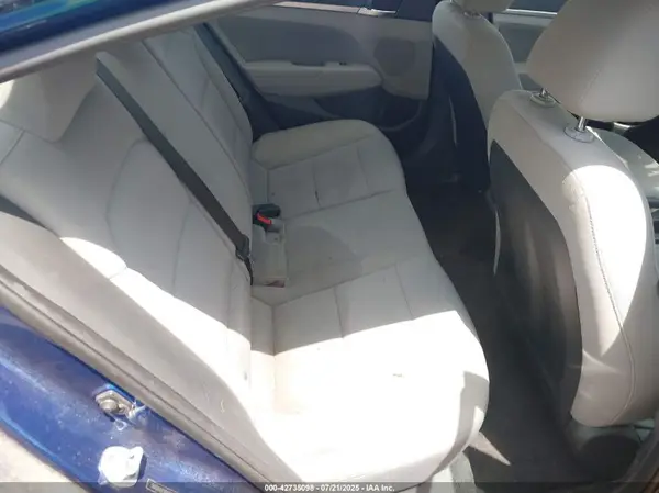 5NPD84LF2KH422634 2019 HYUNDAI ELANTRA - Image 8