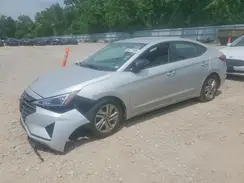5NPD84LF2KH423007 2019 HYUNDAI ELANTRA