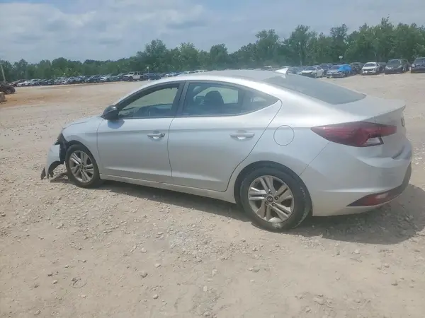 5NPD84LF2KH423007 2019 HYUNDAI ELANTRA - Image 2