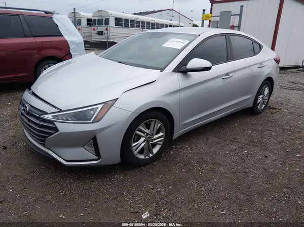 5NPD84LF2KH426120 2019 HYUNDAI ELANTRA - Image 2