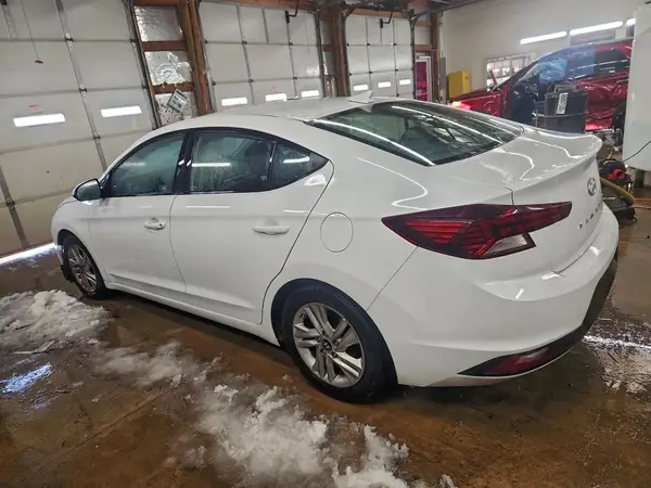 5NPD84LF2KH426912 2019 HYUNDAI ELANTRA - Image 2