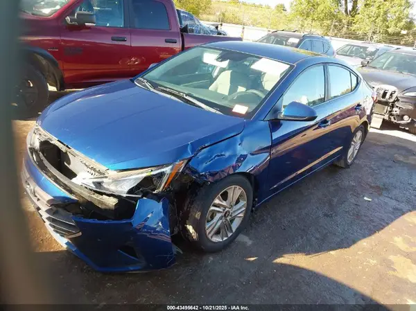 5NPD84LF2KH427137 2019 HYUNDAI ELANTRA - Image 2