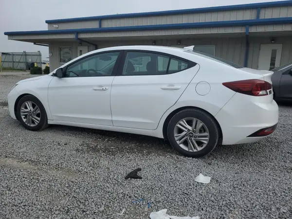 5NPD84LF2KH428384 2019 HYUNDAI ELANTRA - Image 2