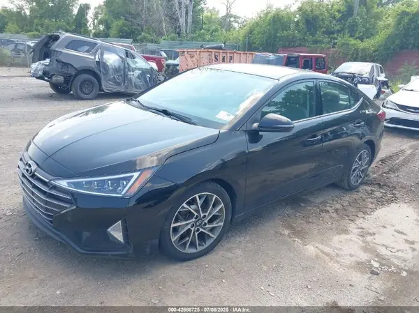5NPD84LF2KH429065 2019 HYUNDAI ELANTRA - Image 2