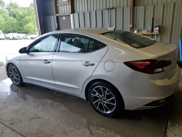 5NPD84LF2KH434847 2019 HYUNDAI ELANTRA - Image 2