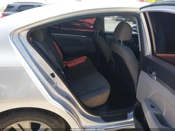 5NPD84LF2KH435853 2019 HYUNDAI ELANTRA - Image 8
