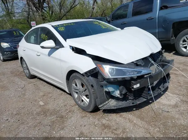 5NPD84LF2KH439918 2019 HYUNDAI ELANTRA - Image 1