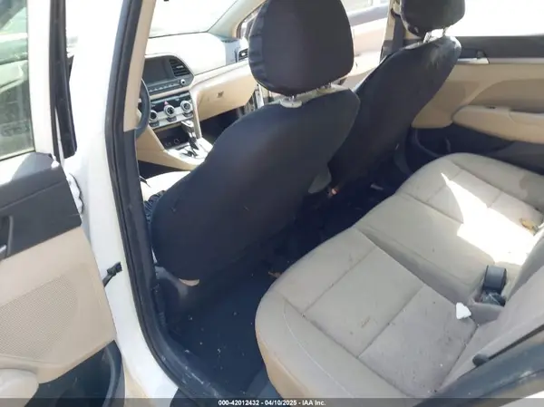 5NPD84LF2KH439918 2019 HYUNDAI ELANTRA - Image 8