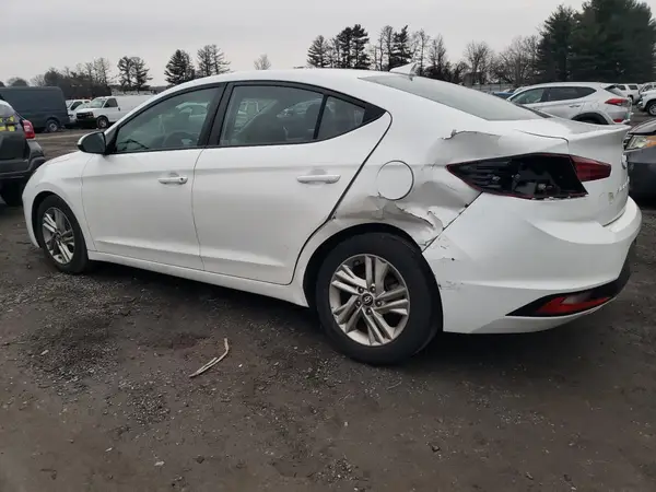 5NPD84LF2KH441359 2019 HYUNDAI ELANTRA - Image 2