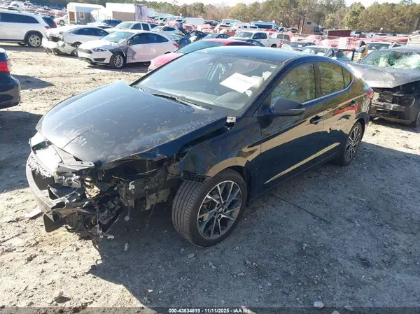 5NPD84LF2KH443175 2019 HYUNDAI ELANTRA - Image 2