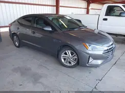 5NPD84LF2KH443726 2019 HYUNDAI ELANTRA