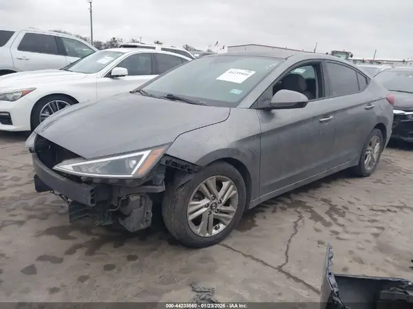 5NPD84LF2KH443841 2019 HYUNDAI ELANTRA - Image 2