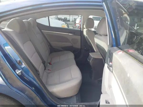 5NPD84LF2KH444746 2019 HYUNDAI ELANTRA - Image 8