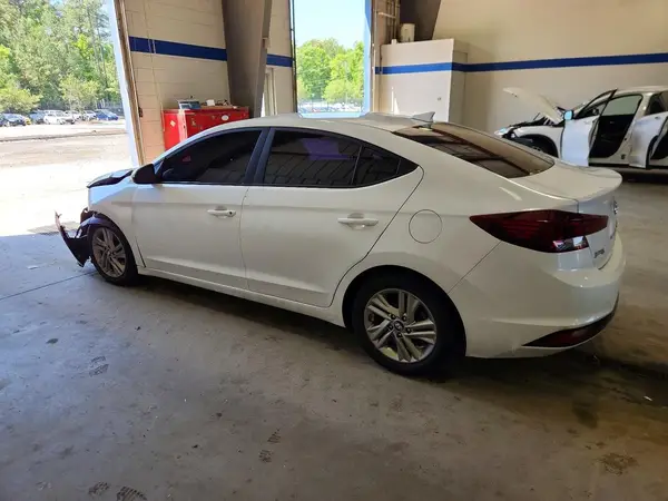 5NPD84LF2KH446643 2019 HYUNDAI ELANTRA - Image 2