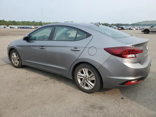 5NPD84LF2KH447257 2019 HYUNDAI ELANTRA - Image 2