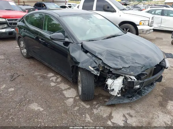 5NPD84LF2KH447808 2019 HYUNDAI ELANTRA - Image 1