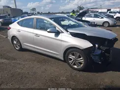 5NPD84LF2KH448439 2019 HYUNDAI ELANTRA