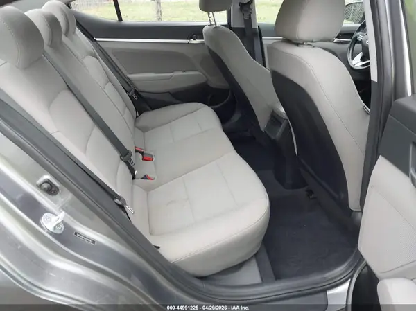 5NPD84LF2KH449963 2019 HYUNDAI ELANTRA - Image 8