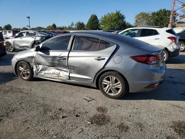 5NPD84LF2KH450904 2019 HYUNDAI ELANTRA - Image 2