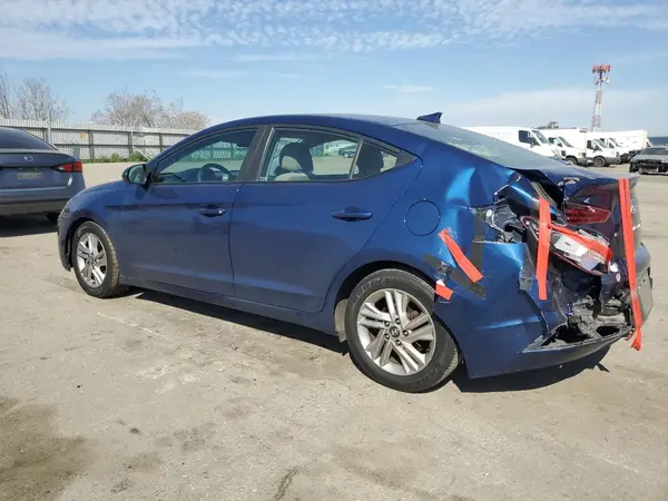 5NPD84LF2KH455570 2019 HYUNDAI ELANTRA - Image 2
