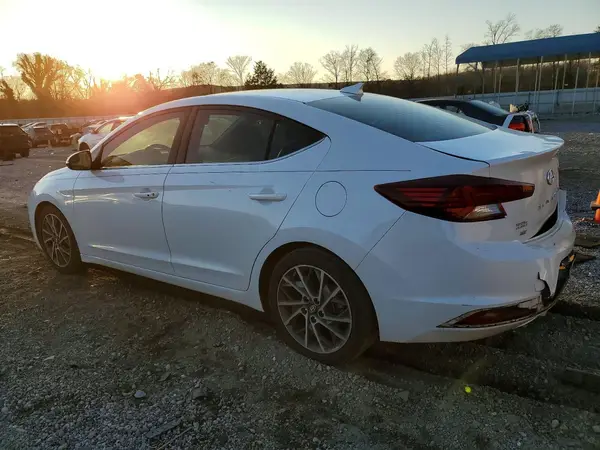 5NPD84LF2KH456833 2019 HYUNDAI ELANTRA - Image 2