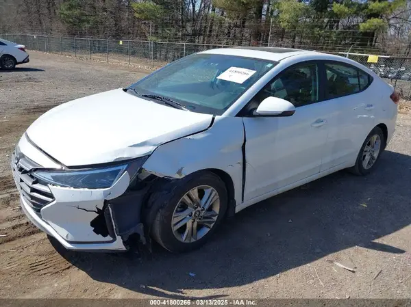 5NPD84LF2KH457710 2019 HYUNDAI ELANTRA - Image 2
