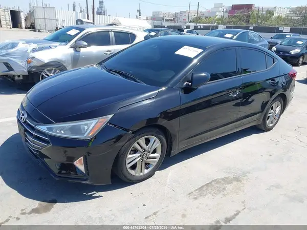 5NPD84LF2KH458257 2019 HYUNDAI ELANTRA - Image 2