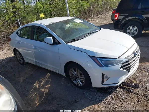 5NPD84LF2KH459893 2019 HYUNDAI ELANTRA - Image 1