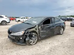 5NPD84LF2KH460753 2019 HYUNDAI ELANTRA