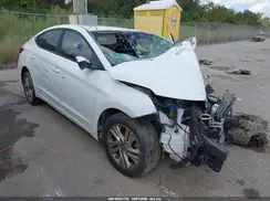 5NPD84LF2KH461532 2019 HYUNDAI ELANTRA