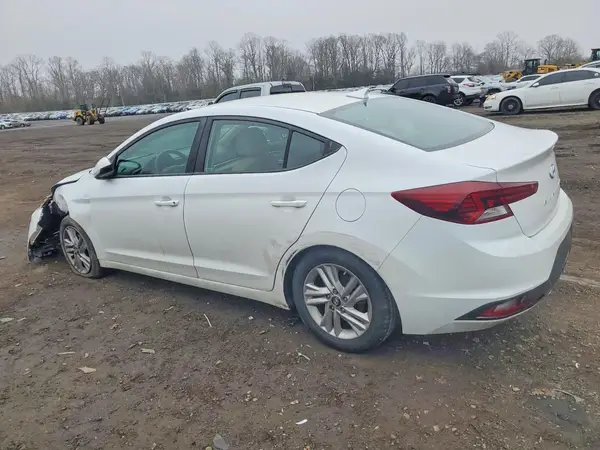 5NPD84LF2KH464463 2019 HYUNDAI ELANTRA - Image 2