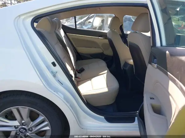 5NPD84LF2KH465211 2019 HYUNDAI ELANTRA - Image 8