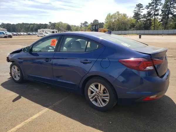5NPD84LF2KH468089 2019 HYUNDAI ELANTRA - Image 2