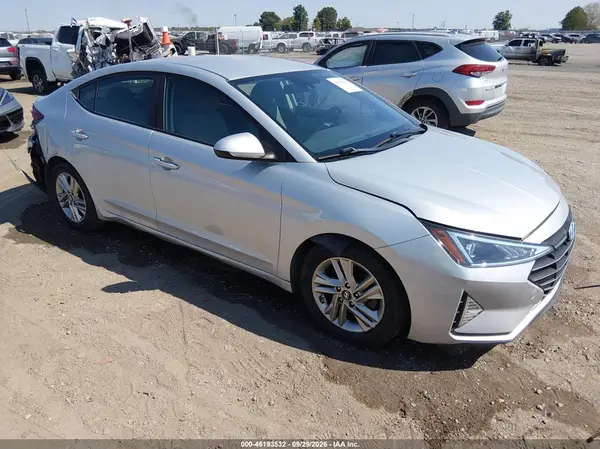 5NPD84LF2KH469579 2019 HYUNDAI ELANTRA - Image 1